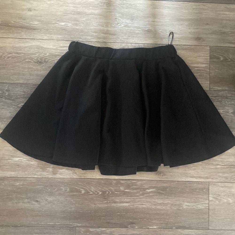 Black Skirt